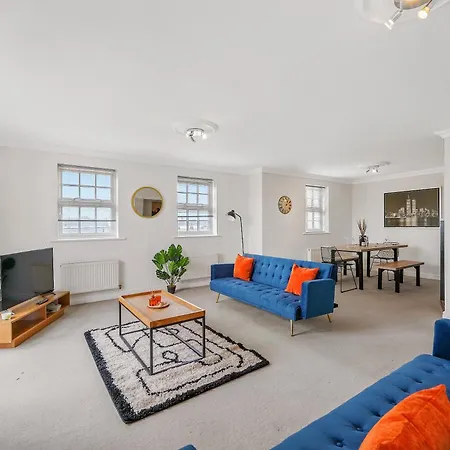 Apartman Stylish Central Duplex Penthouse