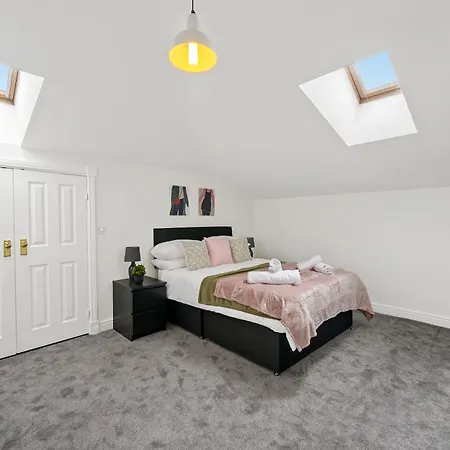 Stylish Central Duplex Penthouse