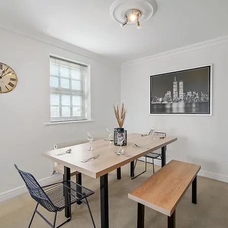Stylish Central Duplex Penthouse York
