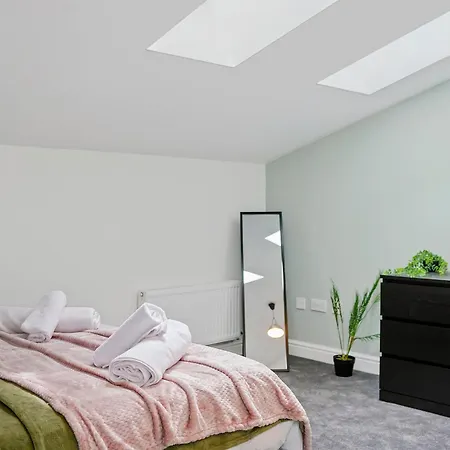 Stylish Central Duplex Penthouse *